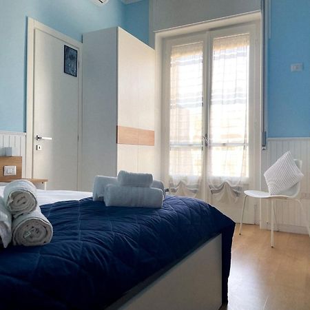 B&B Libra Rooms & Suite サレルノ エクステリア 写真