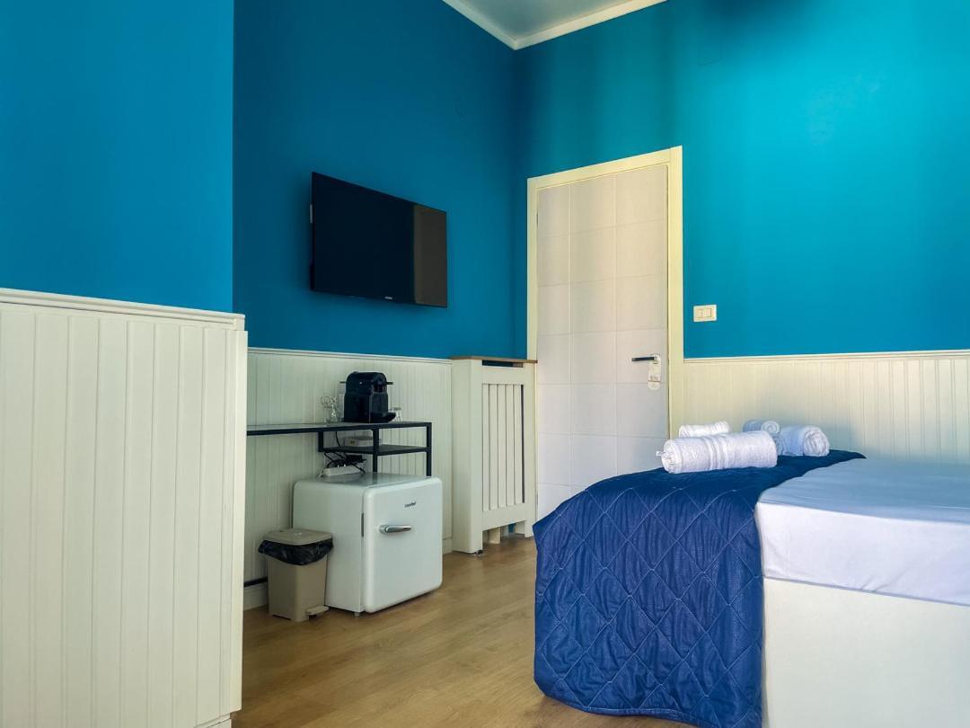 B&B Libra Rooms & Suite サレルノ エクステリア 写真