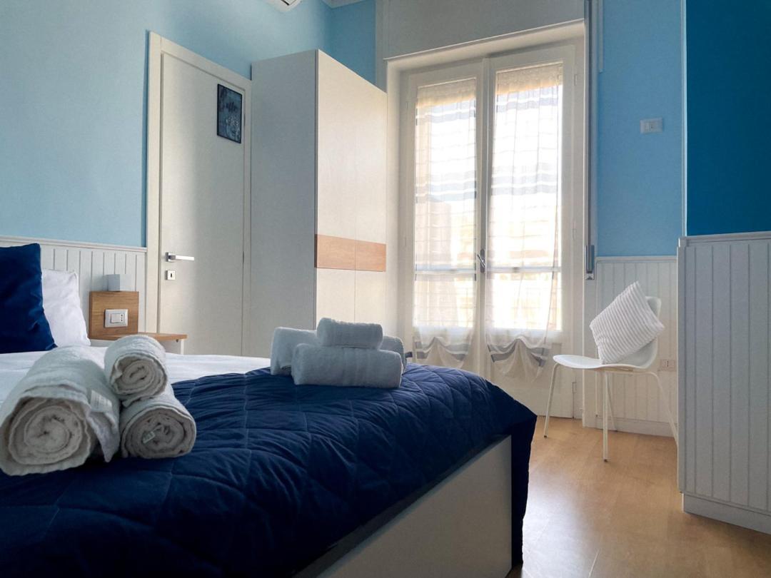 B&B Libra Rooms & Suite サレルノ エクステリア 写真